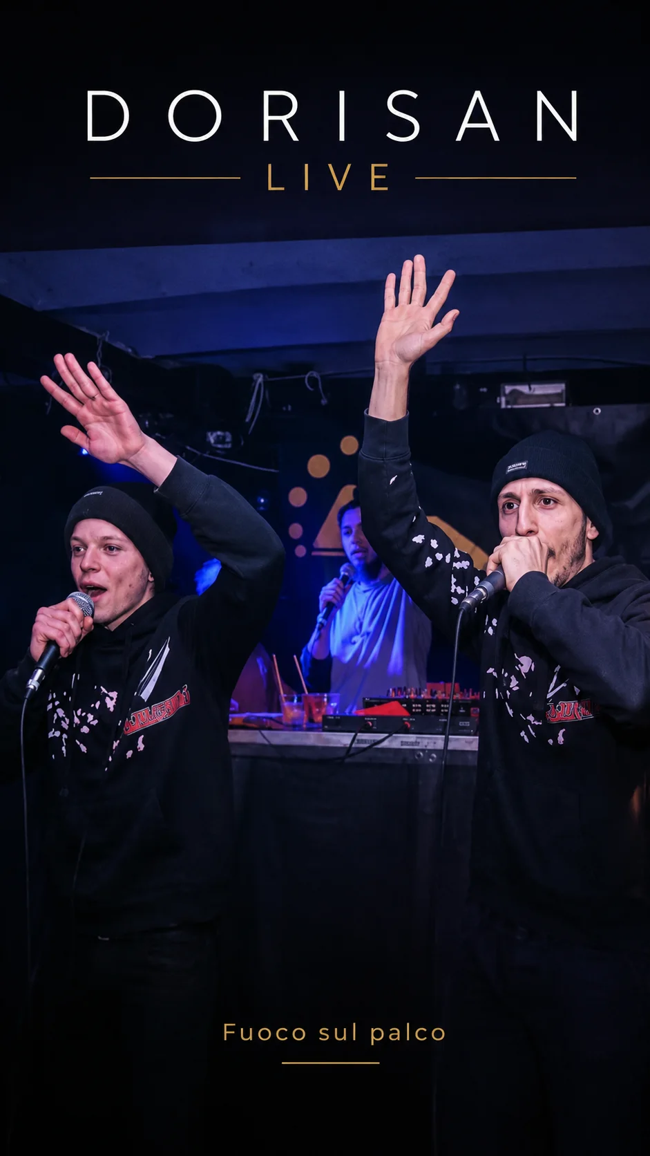 DoriSan durante un’esibizione live